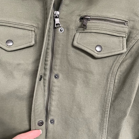 Banana Republic belted Jean jacket. Army green. - Picture 2 of 7